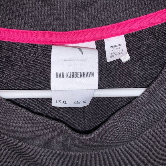 Men’s dark gray puma crew neck sweatshirt - Picture 4 of 5